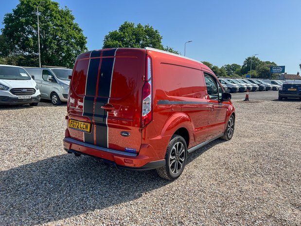 Ford Transit Connect AUTO SWB L1H1 Low Roof Sport 250 Air Con Alloys Sensors Cam EURO 6 NO VAT 6