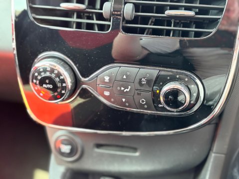 Renault Clio 1.5 dCi Dynamique S MediaNav EDC Euro 5 5dr 19