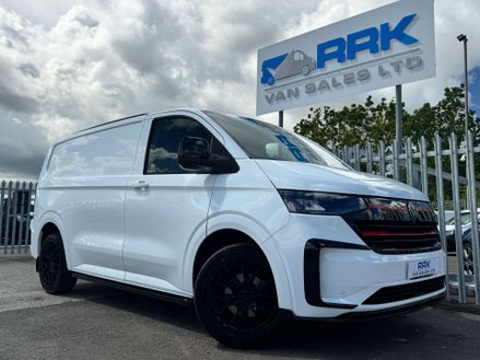 Volkswagen Transporter 2.0 TDI T30 Commerce Plus Panel Van 5dr Diesel Auto FWD SWB Euro 6 (s/s) (1