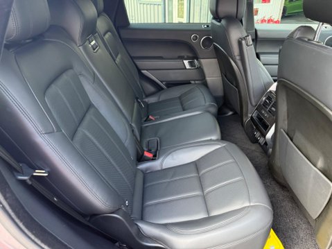 Land Rover Range Rover Sport 3.0 SD V6 HSE Dynamic Auto 4WD Euro 6 (s/s) 5dr 48