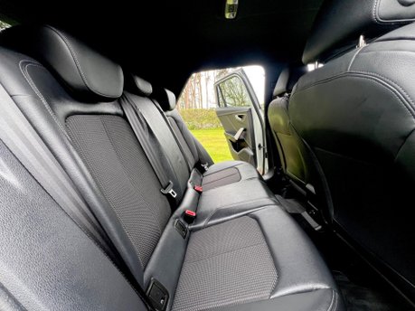 Audi Q2 TFSI S LINE 13