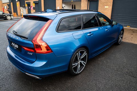 Volvo V90 2.0 V90 R-Design+ D5 PowerPulse AWD Auto 4WD 5dr 64