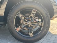 Land Rover Defender 90 D250 Hard Top SE MHEV 34