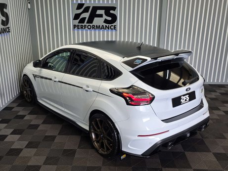 Ford Focus 2.3T EcoBoost RS Hatchback 5dr Petrol Manual AWD Euro 6 (s/s) (350 ps) 44