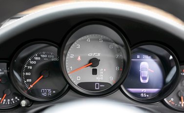 Porsche 911 (991) Carrera GTS 14