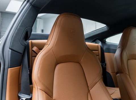 Porsche 911 GT3 TOURING (992.2) 13