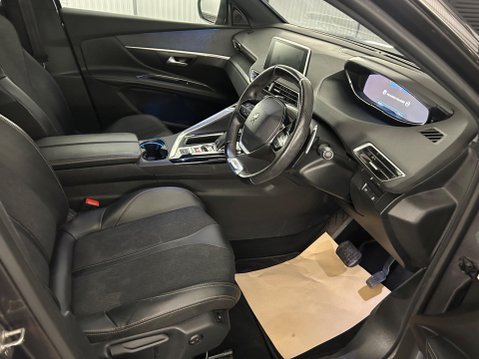 Peugeot 5008 1.2 PureTech GT Line Premium EAT Euro 6 (s/s) 5dr 18