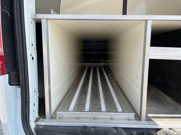 Ford Transit Custom AUTO SWB L1H1 Low Roof Trend Air Con Sensors Tow Bar EURO 6 NO VAT 12