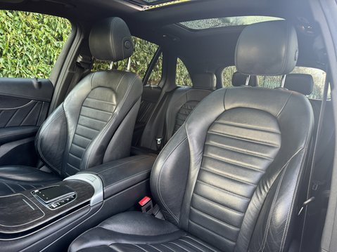 Mercedes-Benz GLC GLC300d AMG Line (Premium Plus) SUV 5dr Diesel G-Tronic+ 4MATIC Euro 6 (s/s 9