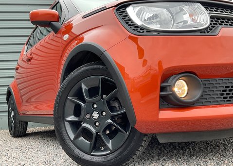Suzuki Ignis SZ-T DUALJET 2