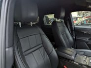 Land Rover Range Rover Evoque 2.0 Range Rover Evoque R-Dynamic HSE D Auto 4WD 5dr 47