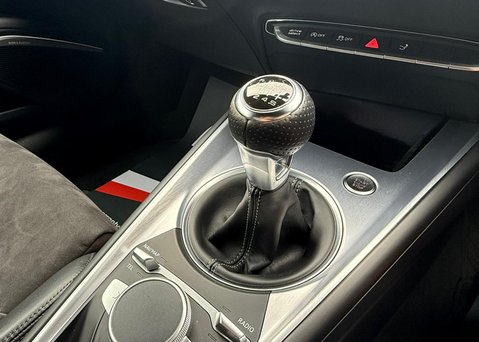 Audi TT 1.8 TFSI Black Edition Coupe 3dr Petrol Manual Euro 6 (s/s) (180 ps) 19