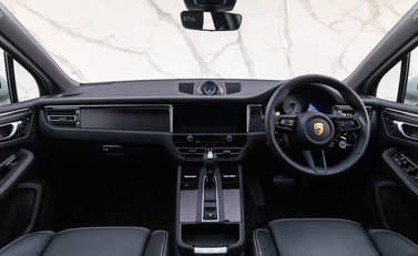 Porsche Macan 2.9T V6 GTS PDK 4WD Euro 6 (s/s) 5dr 13
