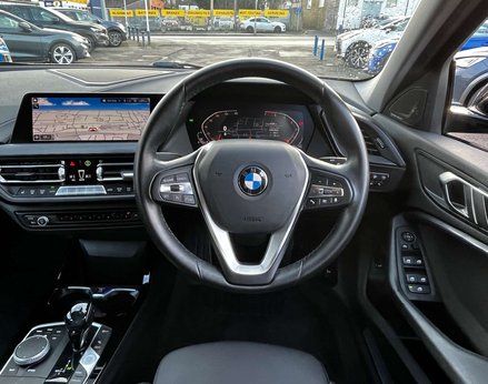 BMW 1 Series 1.5 118I Sport Auto 5dr 14