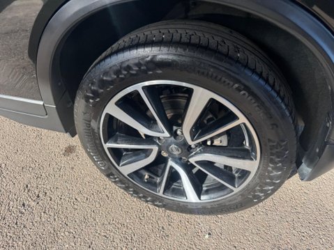 Nissan X-Trail 1.6 dCi Tekna Euro 5 (s/s) 5dr 16