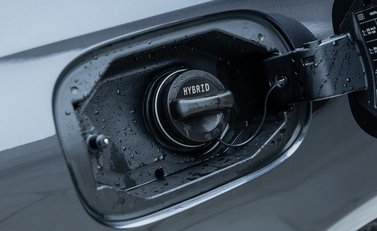 Mercedes-Benz C63 AMG S E NIGHT EDITION PREMIUM PLUS 40