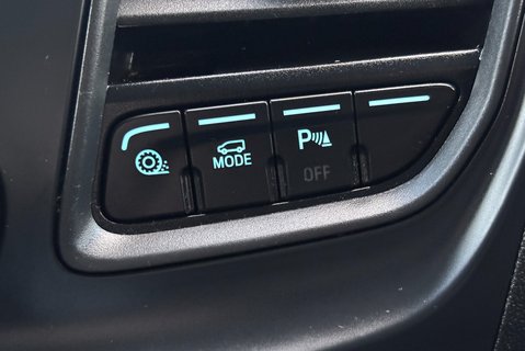 Ford Transit 350 L2 H3 130 ps Workshop Van with Air Con 37