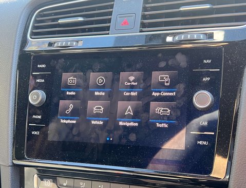 Volkswagen Golf 2.0 Golf R TSi 4Motion Semi-Auto 4WD 5dr 24