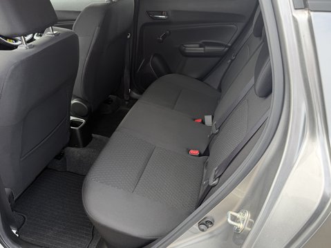 Suzuki Swift 1.2 Dualjet 83 12V Hybrid SZ-L 5dr 37