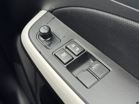 Suzuki Swift 1.2 Dualjet 83 12V Hybrid SZ-L 5dr 29