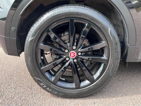Jaguar E-Pace 2.0 D204 MHEV R-Dynamic SE Auto AWD Euro 6 (s/s) 5dr 71