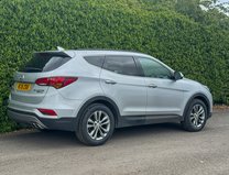 Hyundai SANTA FE 2.2 CRDi Blue Drive Premium SUV 5dr Diesel Manual 4WD Euro 6 (200 ps) 3