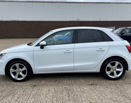 Audi A1 1.0 A1 Sportback TFSI Sport Nav 5dr 11
