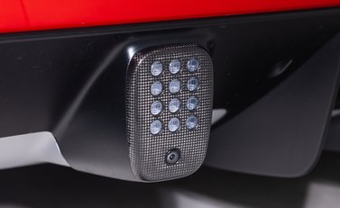 Ferrari 488 SPIDER 38