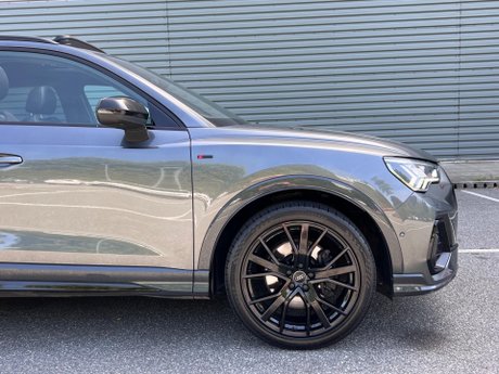 Audi Q3 2.0 TFSI 40 Vorsprung S Tronic quattro Euro 6 (s/s) 5dr 55