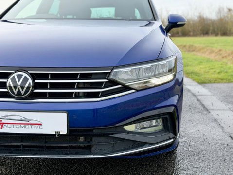 Volkswagen Passat 2.0 TDI R-Line DSG Euro 6 (s/s) 5dr 21