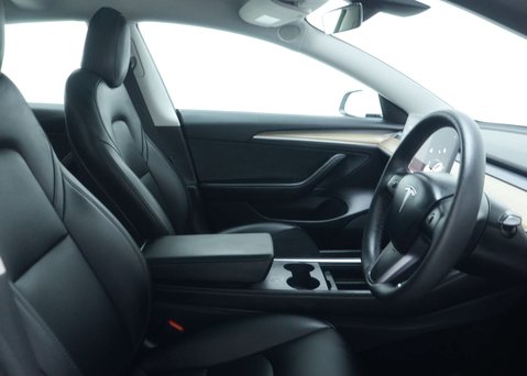 Tesla Model 3 Saloon 4dr Electric Auto RWD (241 bhp) 35