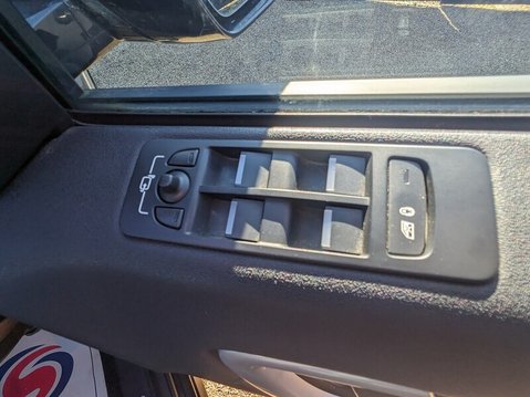 Land Rover Discovery Sport SI4 HSE DYNAMIC LUXURY 27