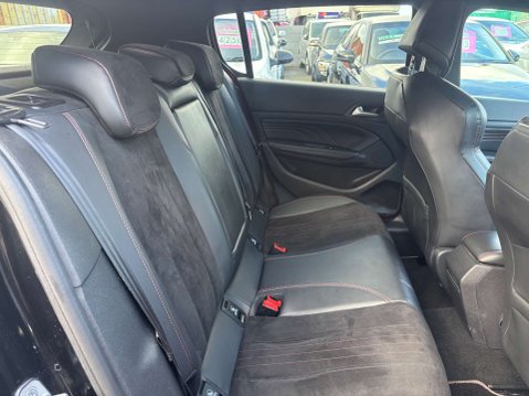 Peugeot 308 1.6 308 GTi by Peugeot Sport THP S/S 5dr 33