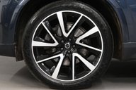 Volvo XC90 2.0 XC90 Ultimate B5 MHEV AWD Auto 4WD 5dr 37