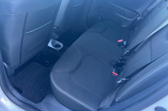 Renault Clio ICONIC 0.9 TCE 5 DOOR 38