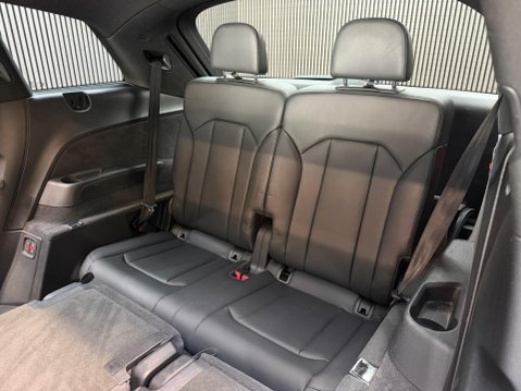Audi SQ7 4.0 TDI V8 Tiptronic quattro Euro 6 (s/s) 5dr 65