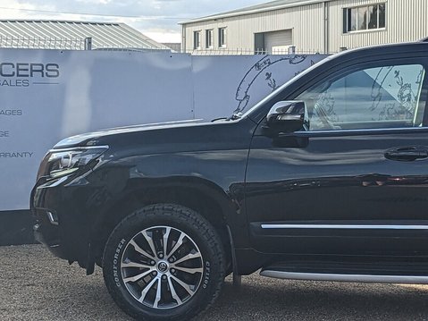 Toyota Land Cruiser D Invincible 5
