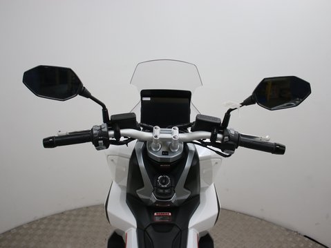Keeway XDV 125 Evo Pro 14