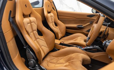 Ferrari 488 SPIDER 17