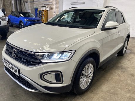 Volkswagen T-Roc LIFE TSI DSG