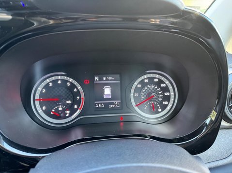 Hyundai i10 MPI PREMIUM 26