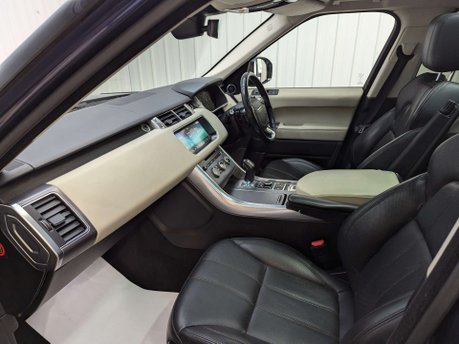 Land Rover Range Rover Sport 3.0 Range Rover Sport HSE SDV6 Auto 4WD 5dr 54