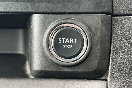 Peugeot Traveller 2.0 BlueHDi Allure Standard MPV 5dr Diesel Manual MWB Euro 6 (s/s) (150 ps) 42
