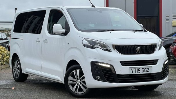 Peugeot Traveller 2.0 BlueHDi Allure Standard MPV 5dr Diesel Manual MWB Euro 6 (s/s) (150 ps) Service History