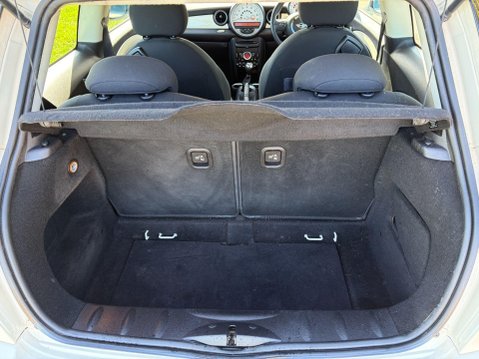 Mini Hatch 2.0 Cooper SD Euro 5 (s/s) 3dr 19