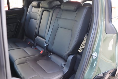 Land Rover Defender 110 2026 HARD TOP D350  HSE Octa wheels and a genuine rear seat conversion 15