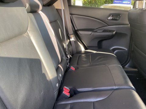 Honda CR-V 2.0 i-VTEC EX 4WD Euro 5 (s/s) 5dr 22