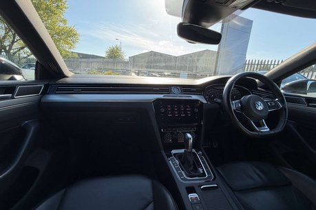 Volkswagen Arteon 2.0 Arteon R-Line TSi Semi-Auto 5dr 37