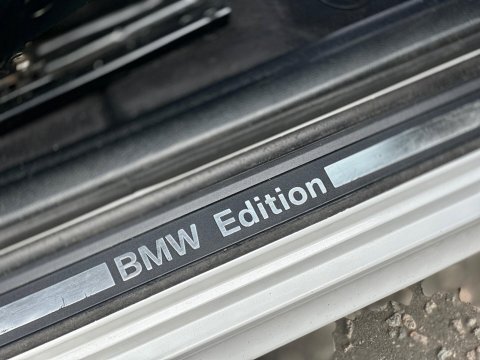 BMW 1 Series 2.0 120i Exclusive Edition Euro 5 (s/s) 2dr 26