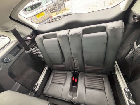 Land Rover Discovery Sport 2.0 TD4 HSE Dynamic Lux SUV 5dr Diesel Auto 4WD Euro 6 (s/s) (180 ps) 44
